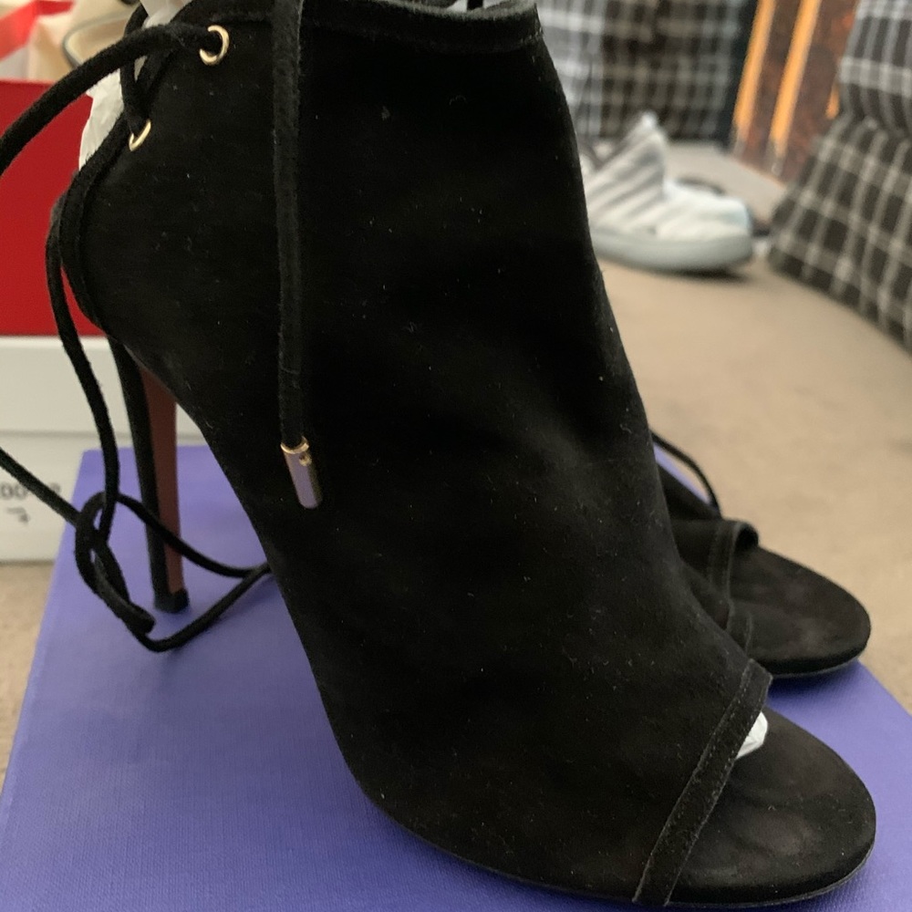 Aquazzura Mayfair peep toe bootie